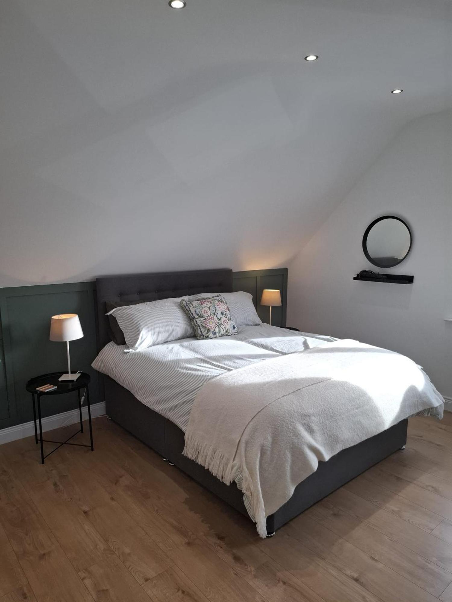 Apartmán The Loft At 522 Woodburn  Exteriér fotografie